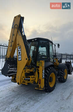 Экскаватор погрузчик JCB 4CX 2016 в Киеве
