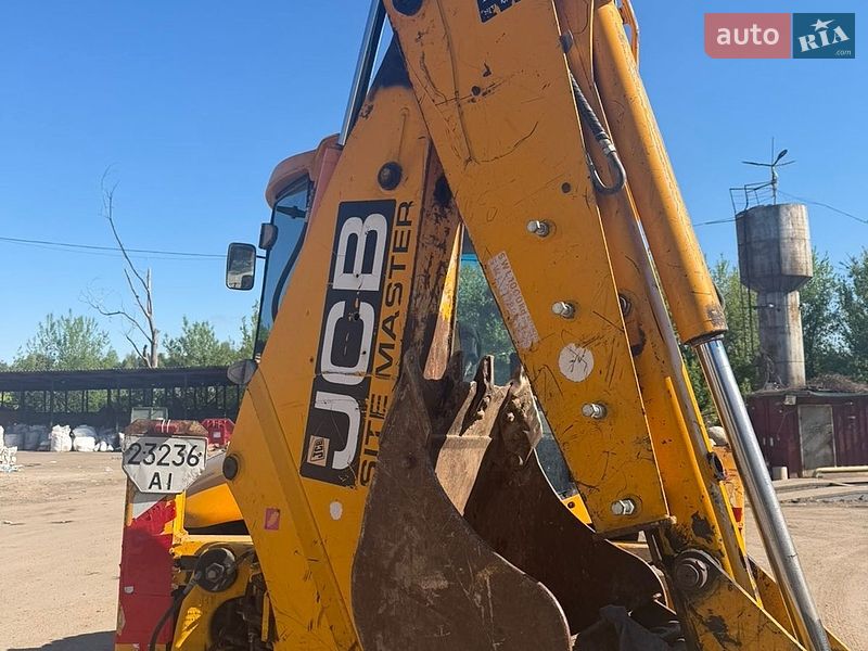 Экскаватор погрузчик JCB 4CX 2006 в Белогородке