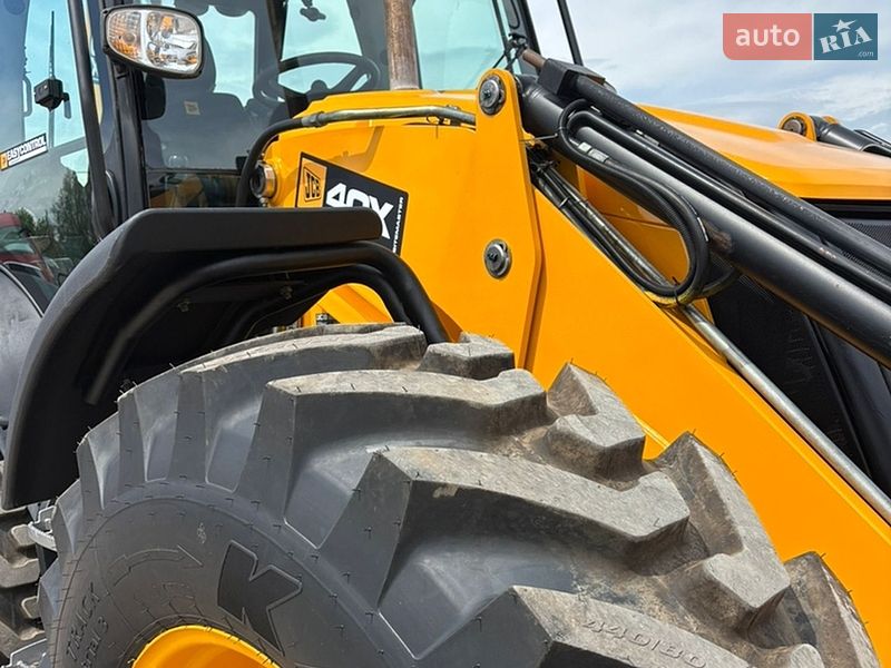 Екскаватор навантажувач JCB 4CX 2018 в Львові