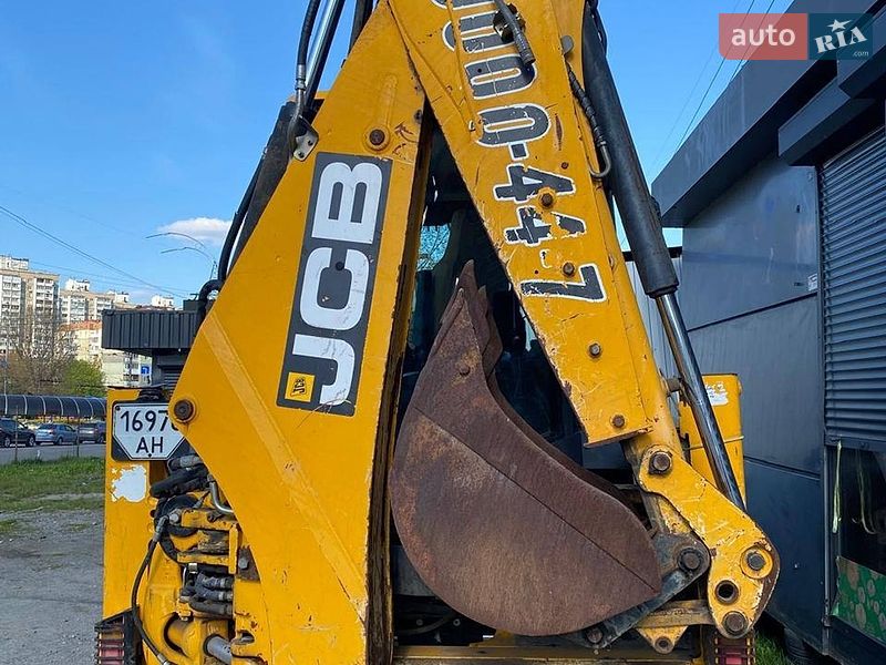 Екскаватор навантажувач JCB 4CX 2013 в Києві фото 4 Екскаватор навантажувач JCB 4CX 2013 в Києві