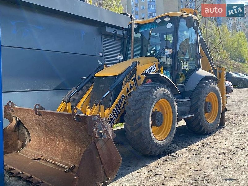 Екскаватор навантажувач JCB 4CX 2013 в Києві фото Екскаватор навантажувач JCB 4CX 2013 в Києві