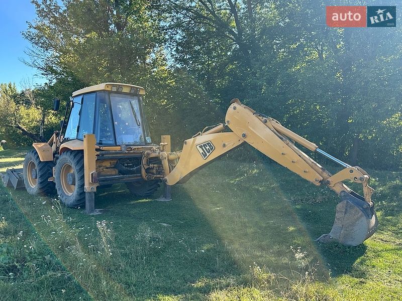 Экскаватор погрузчик JCB 4CX 2003 в Гнивани