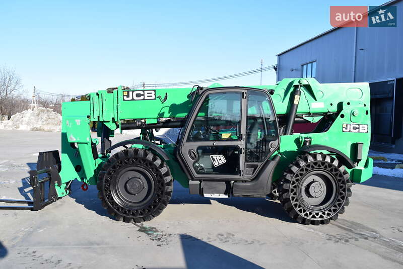 Підйомник телескопічний JCB 515 2016 в Рівному