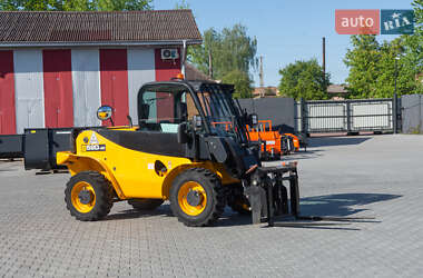 Подъемник телескопический JCB 520 2017 в 