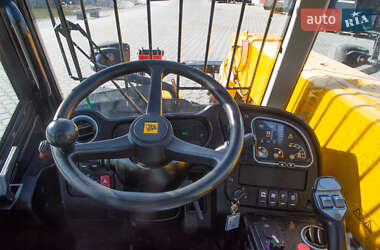 Подъемник телескопический JCB 525-60 Hi-Viz 2018 в 