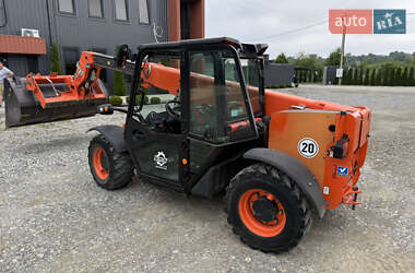 Телескопический погрузчик JCB 525-60 Hi-Viz 2019 в 