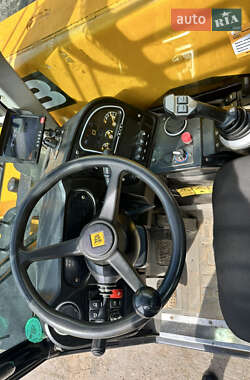 Телескопический погрузчик JCB 525-60 Hi-Viz 2015 в 
