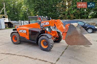 Телескопический погрузчик JCB 525-60 Hi-Viz 2019 в 