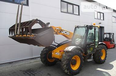 Фронтальный погрузчик JCB 526 2013 в 