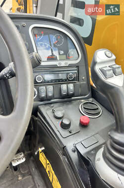 Телескопический погрузчик JCB 527-58 2012 в 