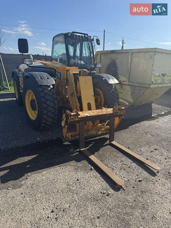 Телескопический погрузчик JCB 530-70 2005 в 