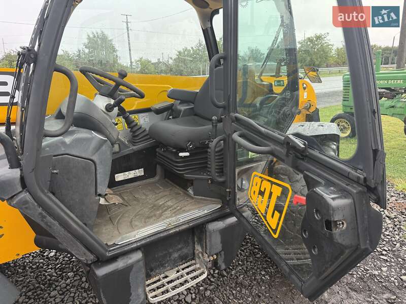 Телескопический погрузчик JCB 530-70 2005 в Луцке