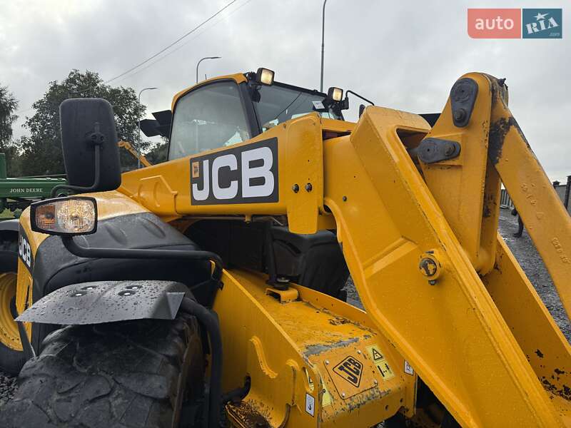 Телескопический погрузчик JCB 530-70 2005 в Луцке