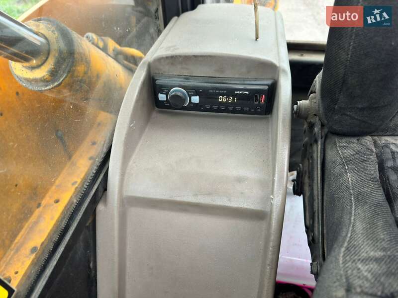 Телескопический погрузчик JCB 530-70 2002 в Сычавке