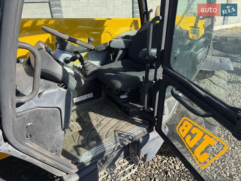 Телескопический погрузчик JCB 530-70 2005 в Луцке фото 11 Телескопический погрузчик JCB 530-70 2005 в Луцке
