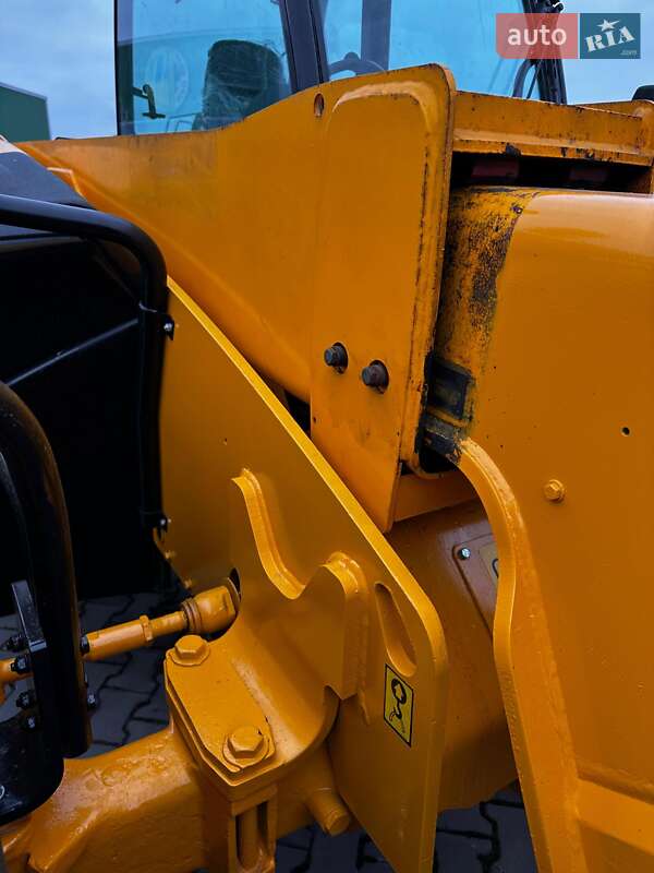 Телескопический погрузчик JCB 530 2004 в Горохове