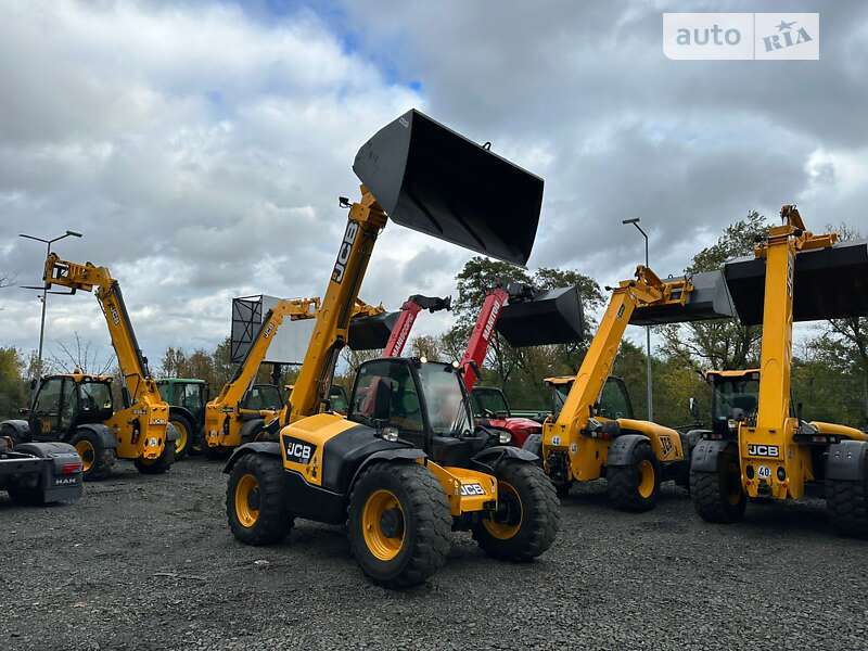 JCB 531-70 2013