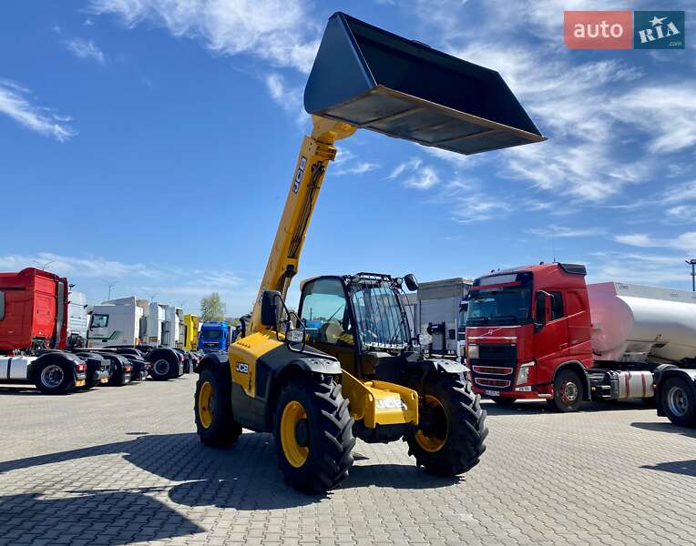 Телескопічні навантажувачі JCB 531-70 2014 в Рівному