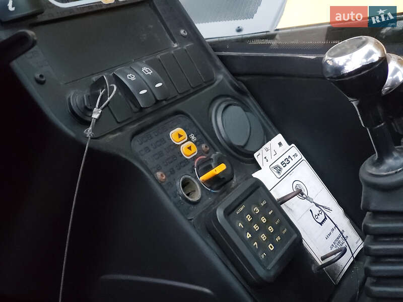 Телескопический погрузчик JCB 531-70 2015 в Ровно