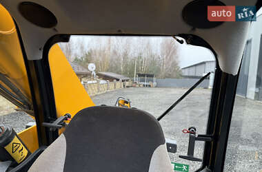 Телескопический погрузчик JCB 531-70 2014 в 