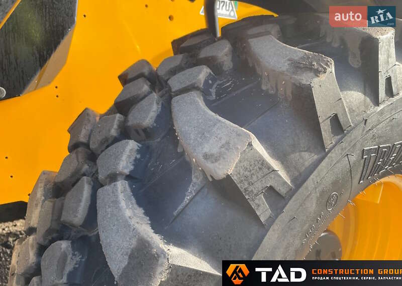 Телескопический погрузчик JCB 531-70 2021 в Киеве