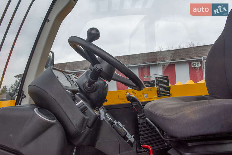 Подъемник телескопический JCB 531-70 2021 в Житомире