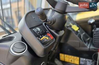 Телескопический погрузчик JCB 531-70 2015 в 