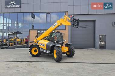 Телескопический погрузчик JCB 531-70 2015 в 