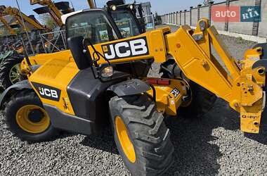Телескопический погрузчик JCB 531-70 2015 в 