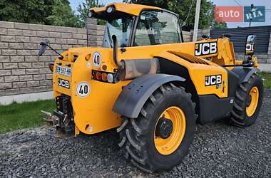 Телескопический погрузчик JCB 531-70 2013 в 