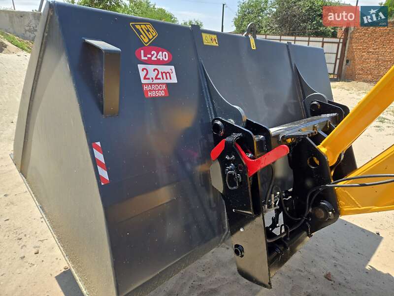 Телескопический погрузчик JCB 531-70 2012 в Болграде