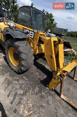 Телескопический погрузчик JCB 531-70 2016 в 