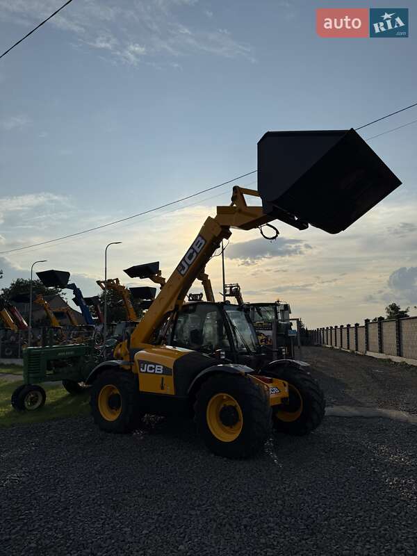 Телескопический погрузчик JCB 531-70 2011 в Луцке