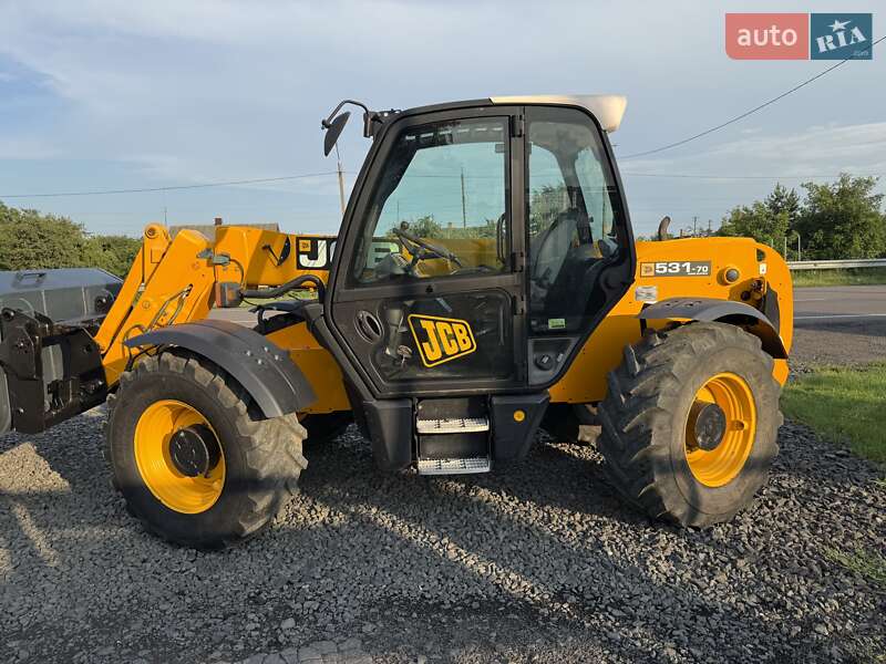Телескопический погрузчик JCB 531-70 2011 в Луцке