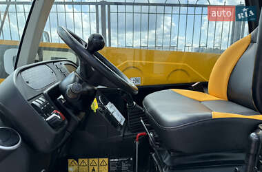 Телескопический погрузчик JCB 531-70 2018 в 