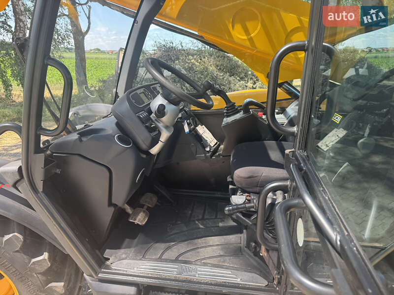 Телескопический погрузчик JCB 531-70 2011 в Теребовле фото 19 Телескопический погрузчик JCB 531-70 2011 в Теребовле