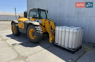 Телескопический погрузчик JCB 531-70 2016 в 