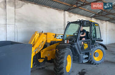 Телескопический погрузчик JCB 531-70 2010 в 