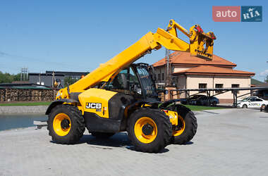 Подъемник телескопический JCB 531-70 2017 в 