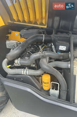 Телескопический погрузчик JCB 531-70 2013 в 