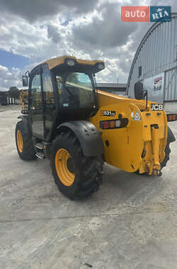 Телескопический погрузчик JCB 531-70 2013 в 