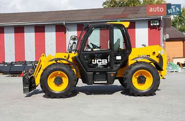 Подъемник телескопический JCB 531-70 2017 в 