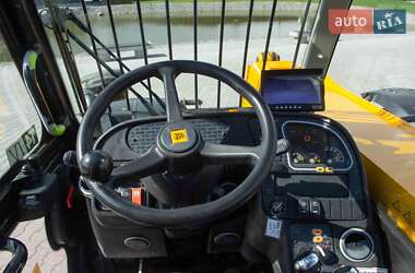 Подъемник телескопический JCB 531-70 2017 в 