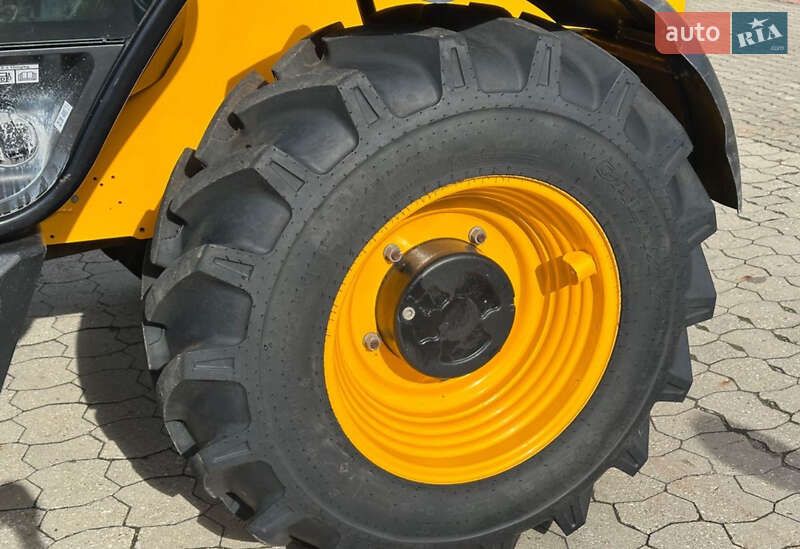 Телескопічні навантажувачі JCB 531-70 2017 в Тернополі фото 2 Телескопічні навантажувачі JCB 531-70 2017 в Тернополі