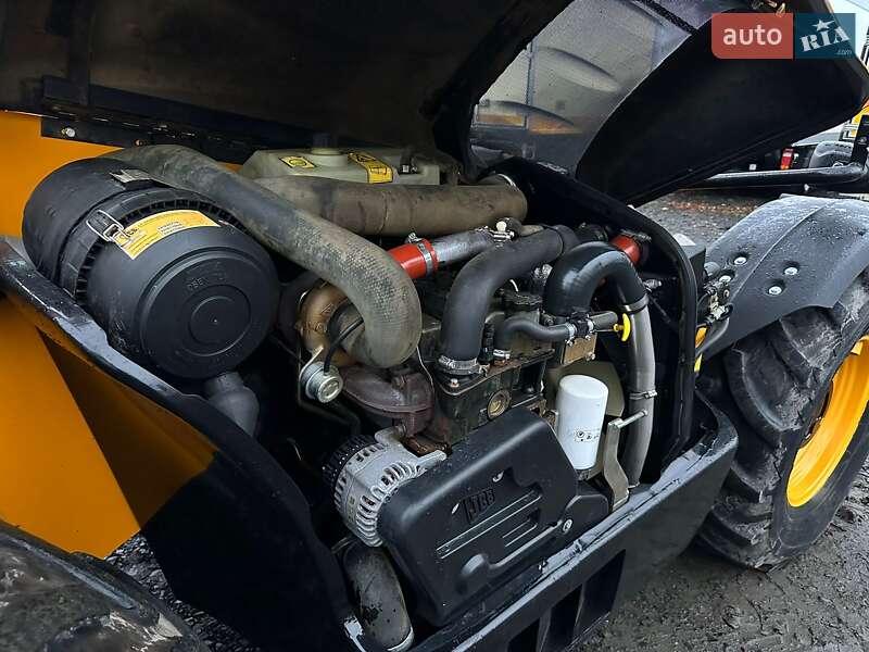 Телескопічні навантажувачі JCB 531-70 2009 в Луцьку