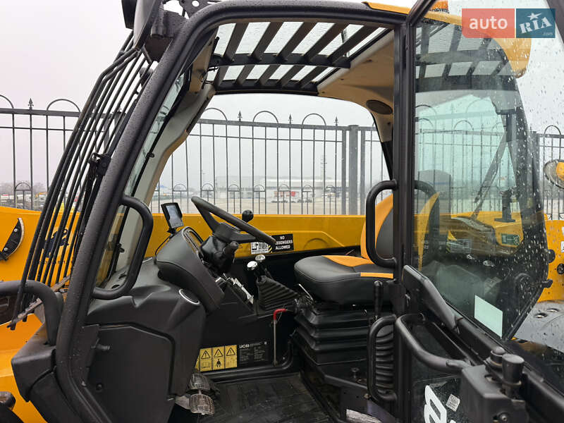 Телескопічні навантажувачі JCB 531-70 2019 в Києві