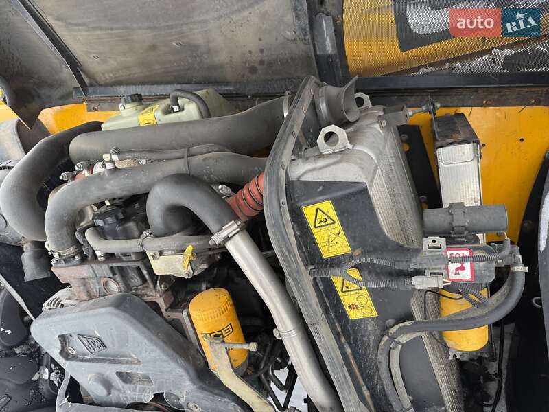 Телескопический погрузчик JCB 531-70 2010 в Луцке