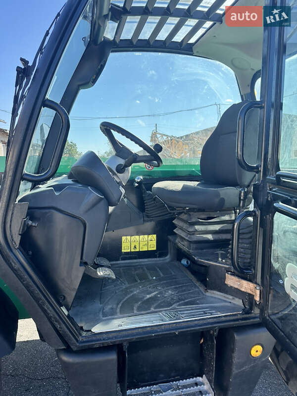 Вилочный погрузчик JCB 531-70 2006 в Николаеве фото 10 Вилочный погрузчик JCB 531-70 2006 в Николаеве