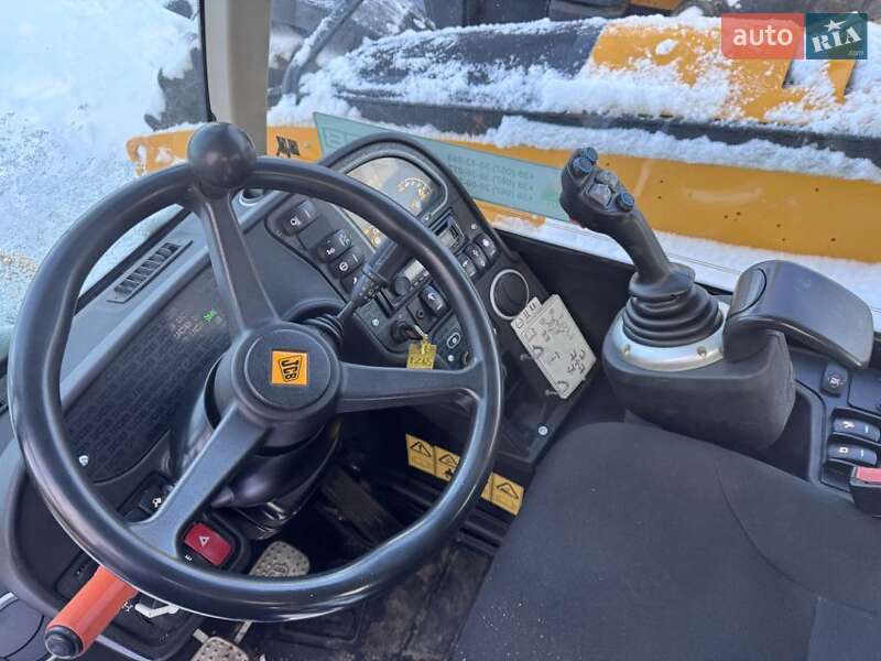 Телескопический погрузчик JCB 531-70 2019 в Ровно