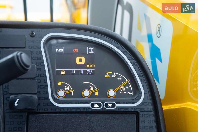Телескопический погрузчик JCB 533-105 2022 в Житомире